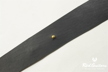 Plain Leather - Ebony & Round Studs